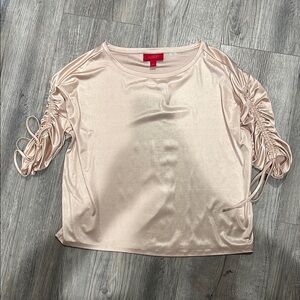 Jennifer Lopez Cream Ruched Short Sleeve Blouse